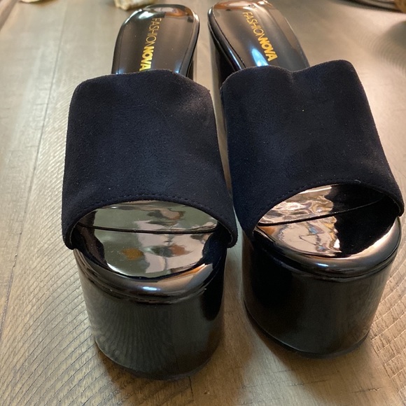 Fashion Nova Shoes - Black wedges